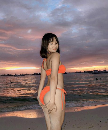 young amateur onlyfans sexy nude archive