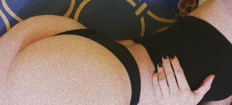 Iwaifu adult star pictures