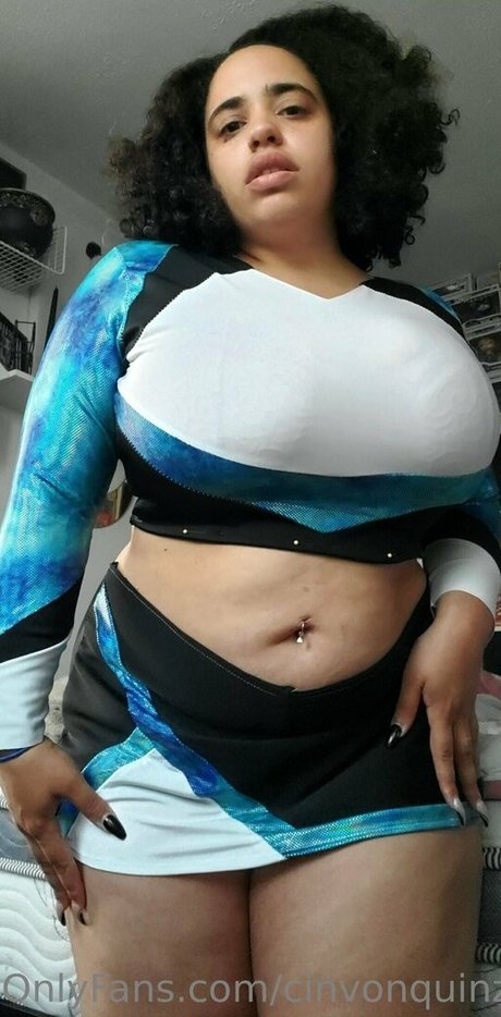 cinvonquinzel hot model picture