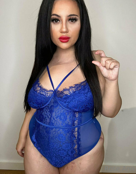 roseann330 exclusive model photos