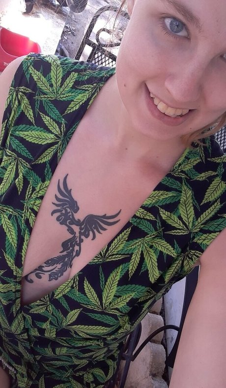 mislonglegs pornographic star photos