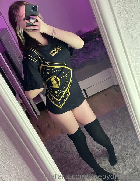 SleepyDinosaur model beautiful pics