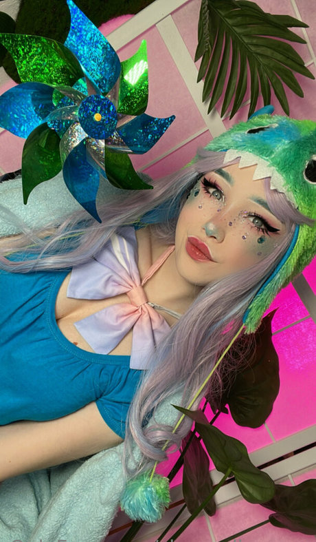 SleepyDinosaur erotic pornstar pictures