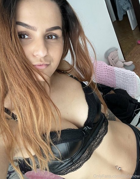 lindanew pornstar perfect archive