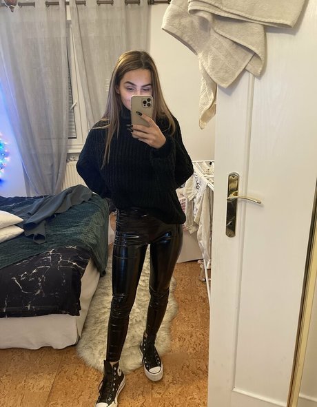 lindanew sexy star image