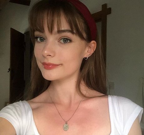 Delicate ASMR top actress images