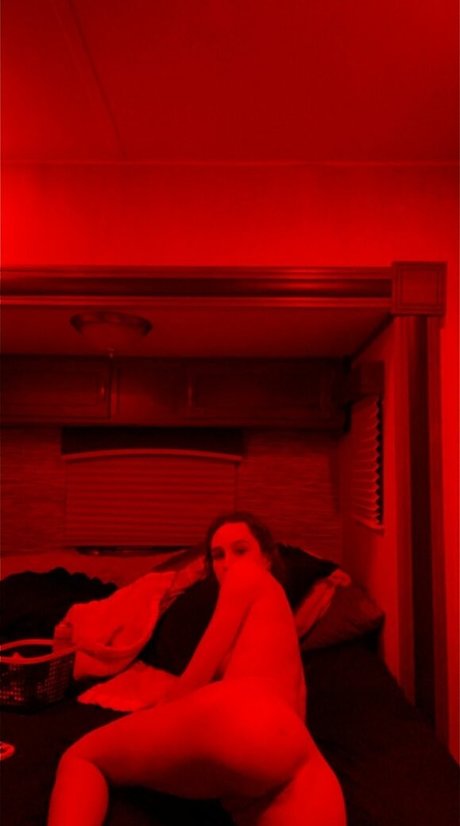 leahjonessxo star erotic gallery