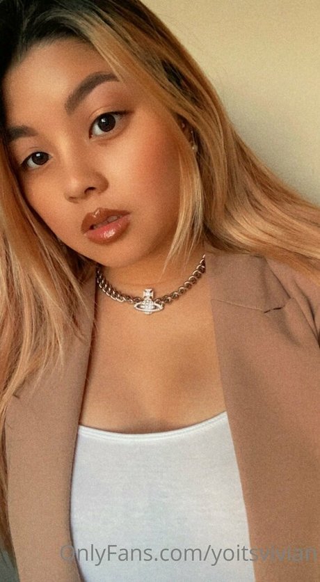 yoitsvivian star top archive