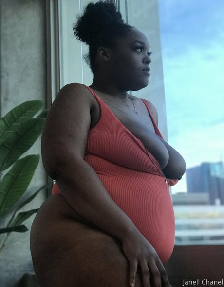 jchanel12 sexy star images