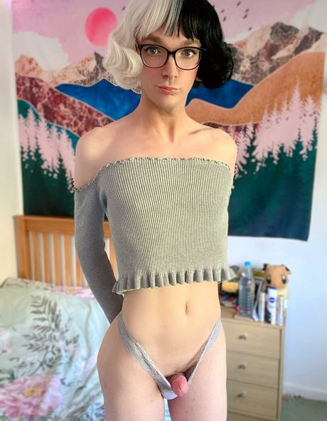 eevie chan model art img