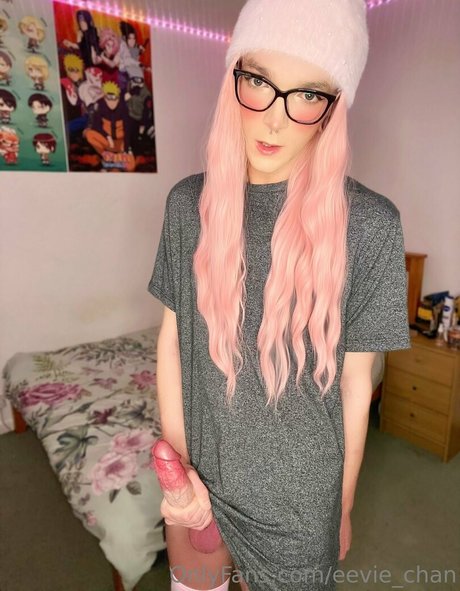 eevie chan erotic pornstar pictures