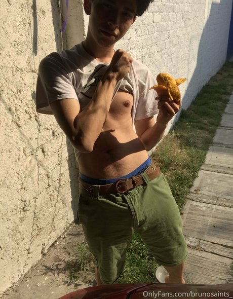 brunosaints_ porn model photos