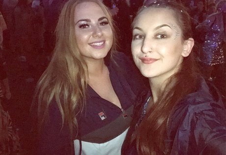 Lucy Whittingham adult model pic