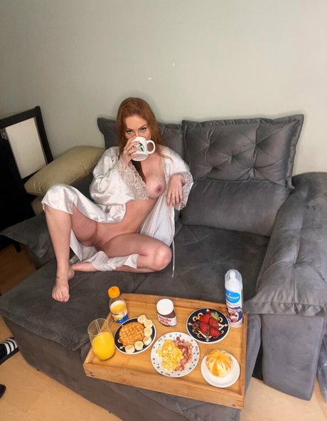 Debora Drumond star porn pic