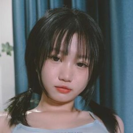 LustSeven 7 model high quality img