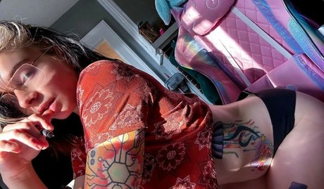 Flickerspark sexy actress galleries