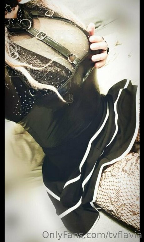 tvflavia model naked pics