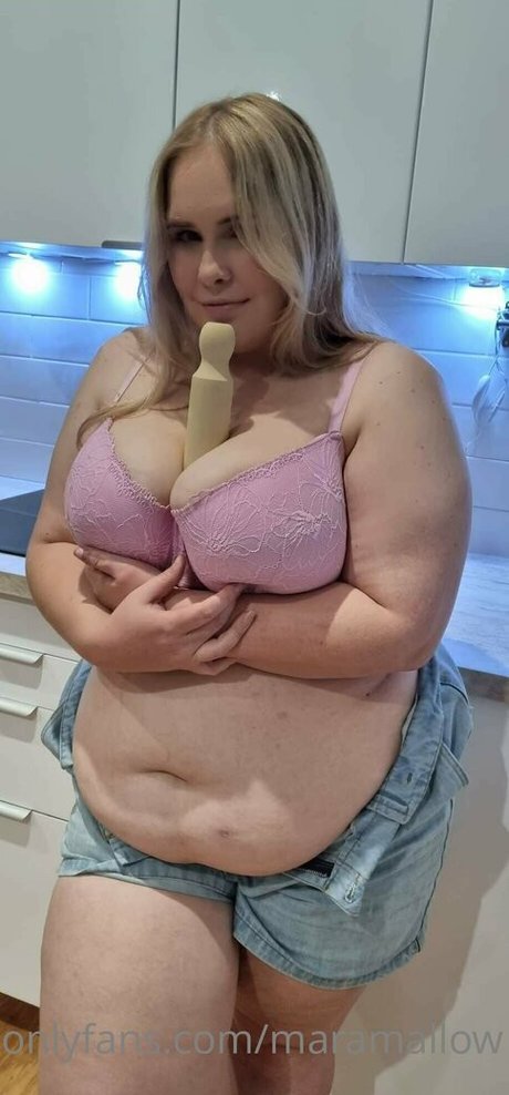 maramallow model sexy galleries