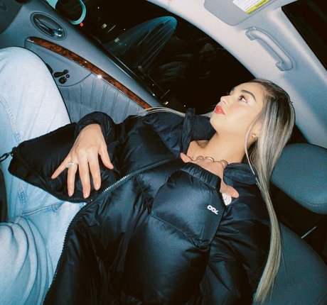 Dale08gc exclusive pornstar gallery