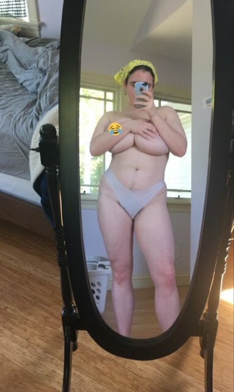 Alida Roos star exclusive gallery