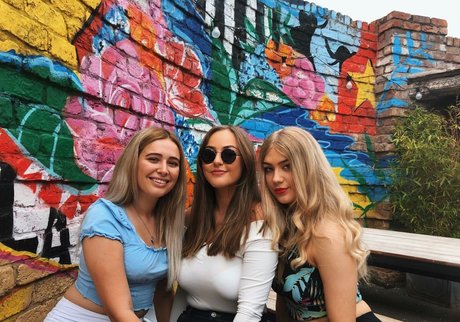 Helayna Birkett Profile pic