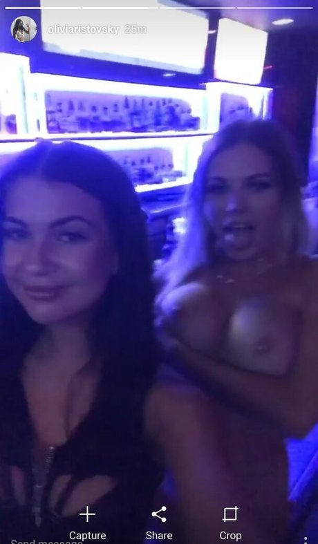 hellolana model sex pic