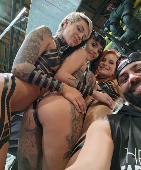 Kris Karson star erotic photos