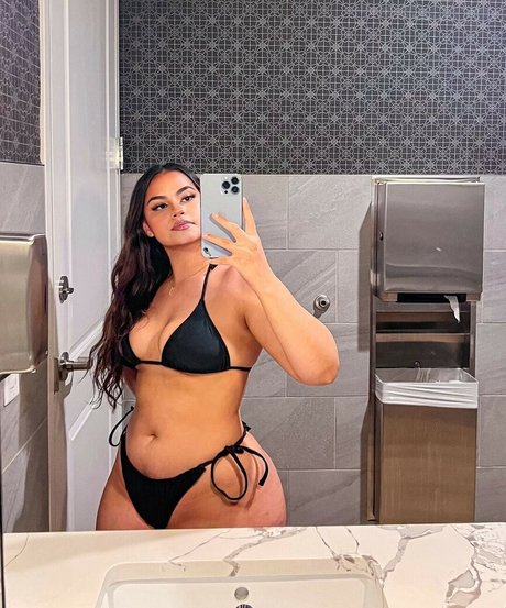 _isabelxx exclusive actress image