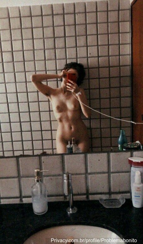 CherryTrizz naked model pictures