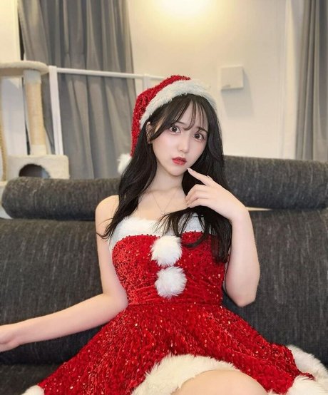 _chiyuu_ model hot photo