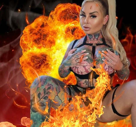 Nadia From Denmark adult model img