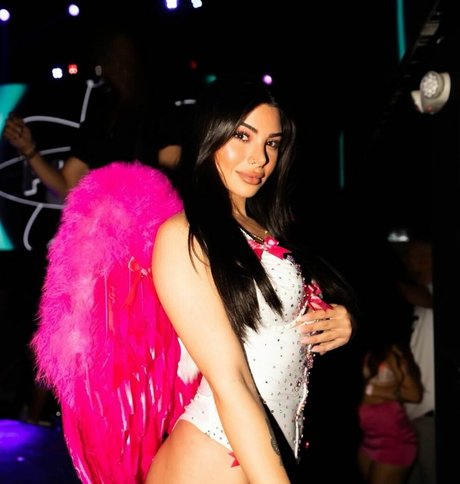 foreignbabie exclusive pornstar pic