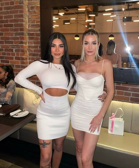 foreignbabie model sexy photos