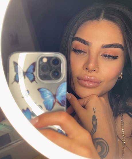 foreignbabie hot star gallery