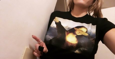 caracagl free model photos