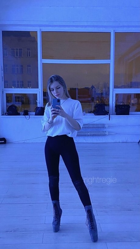 rightregie pornstar perfect galleries