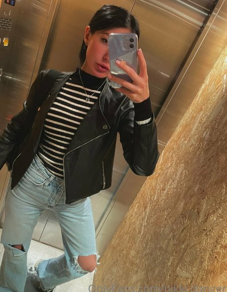 Nikki Danger hot actress gallery