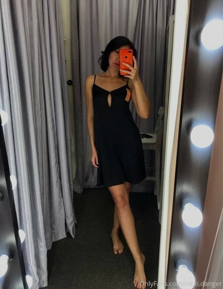 Nikki Danger naked pornstar picture