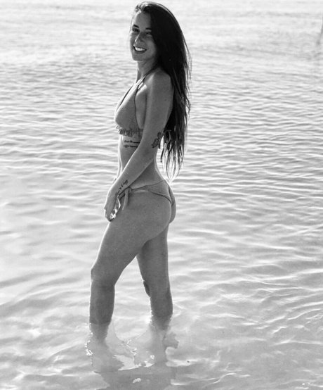 Alice Ippoliti hot actress archive