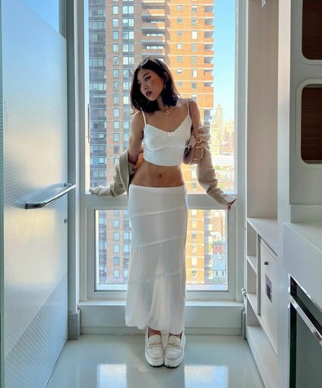 vivacious honey beautiful model galleries