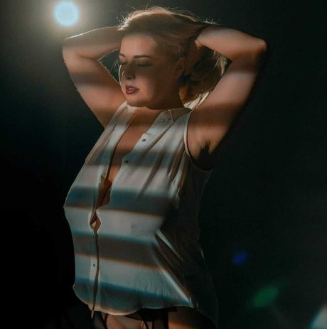 Goodnino free pornstar images