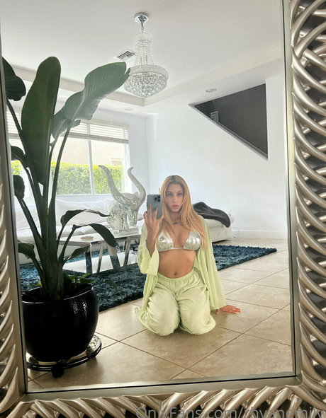 emilyywild exclusive pornstar photo