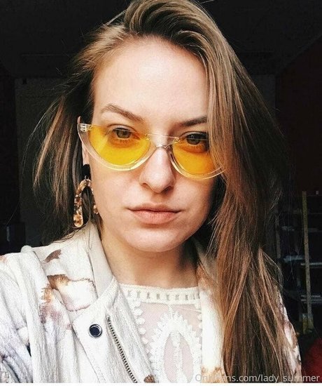 crazylayla sex star img