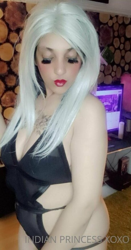 indiangirlnextdoor69 exclusive model photo