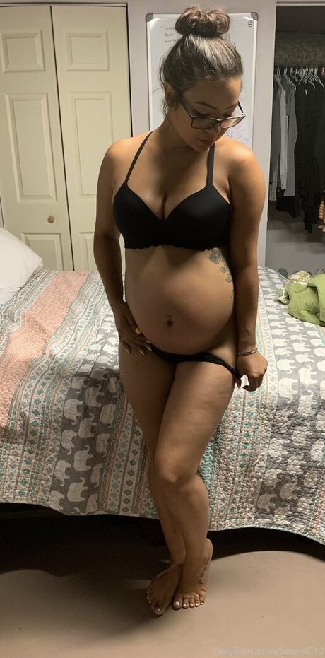 secretc12 hot pornstar image