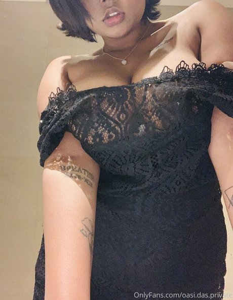 oasi das private hot actress pictures