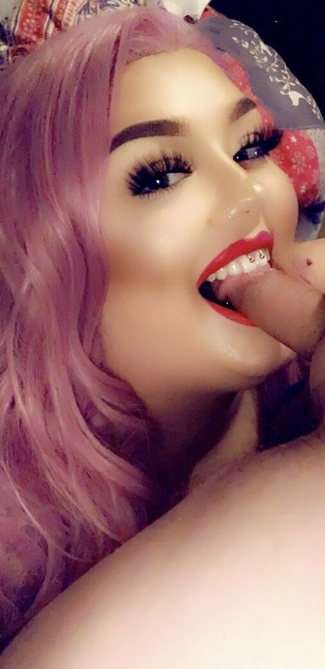 jemxo free erotic star photo