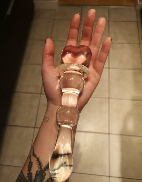 l un aa model sexy pic