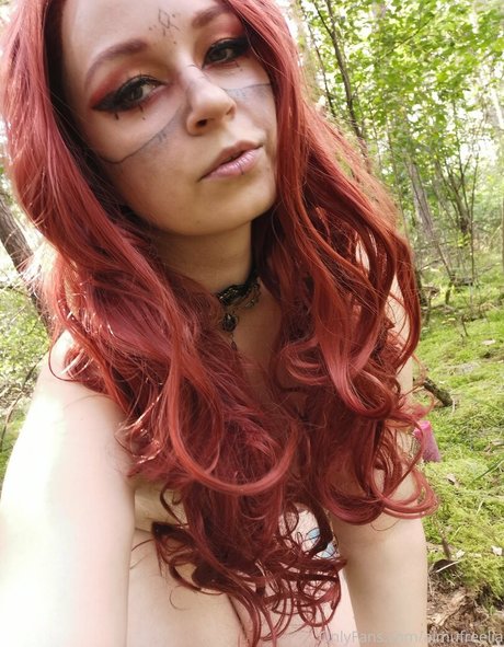 aimufreelia pornstar nice image