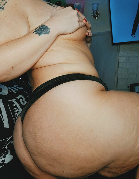 wiggyressx hd actress pic